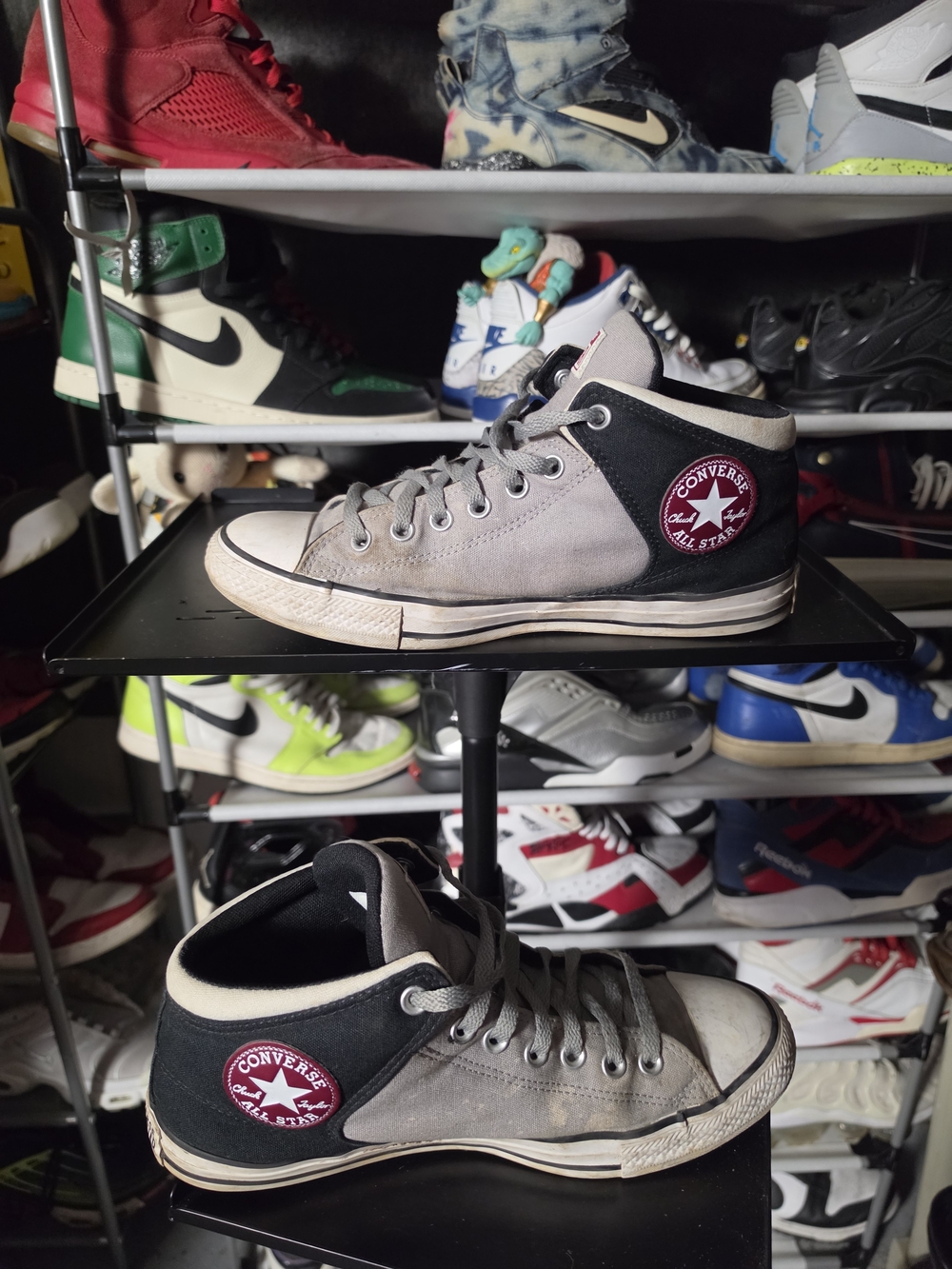🔥Converse Men Size 10 Gray Black Chuck Taylor All Star High-Top Sneakers Red